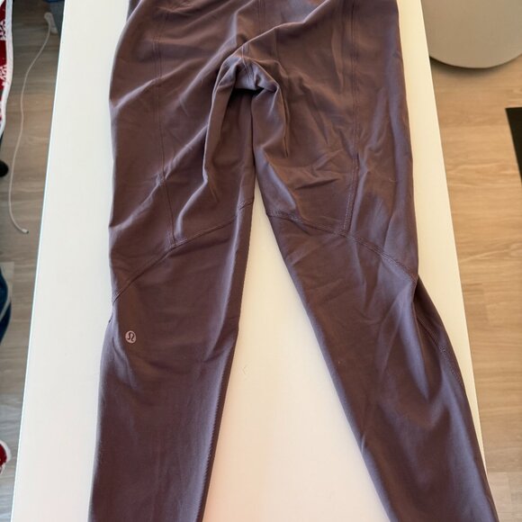 Lululemon align legging, size 8 - Picture 4 of 5